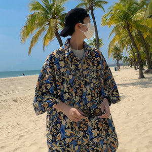 Hawaiian Flower Shirt Men's Graffiti Printed Short Sleeve Shirt Trendy American Cuban Collar Beach Shirt Couple's Clothing
